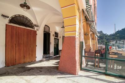 Wanderlust by PortofinoHomes