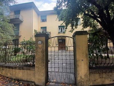 Home Sweet Home 3 - Affittacamere Lucca