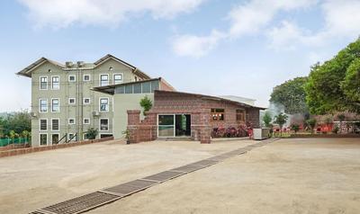 Treebo Vhyomaan Resort With Swimming Pool