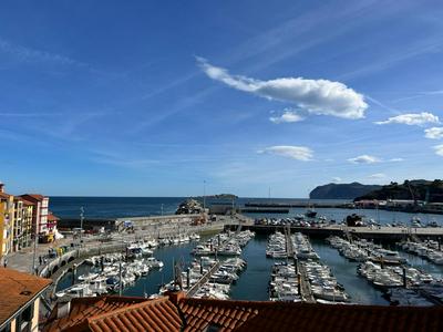 IZARO EYE Bermeo