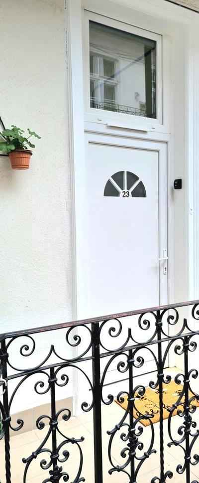 Designer Studio with private sauna & AC