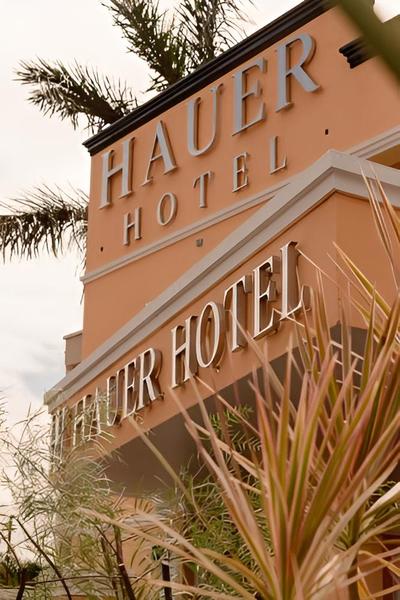 HAUER HOTEL