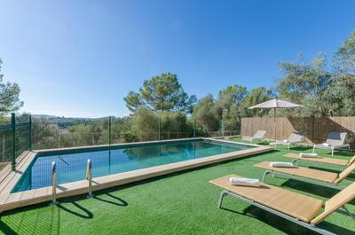 YourHouse Llampi, quiet villa in the countryside with private pool