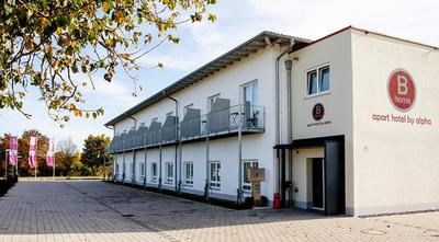 B Home Apart Hotel by Alpha