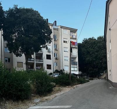 Central apartment/free parking/free wifi
