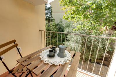 Guya Apartment by Mamo Florence
