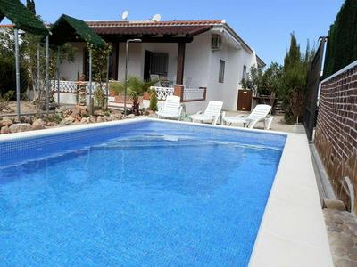 Vacaciones ideales: Casa cerca del mar con piscina privada, wifi, aire opcional y mascotas bienvenidas - ES-184-34