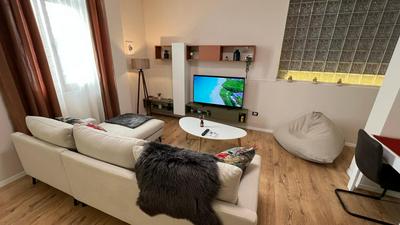 CENTRAL - Cosy Apartment Tirana (With Balcony)