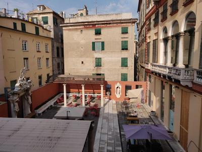 Una finestra speciale su Palazzo Rosso. Monolocale