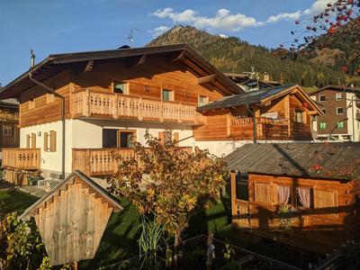 Ciasa Giorgina a Pozza di Fassa