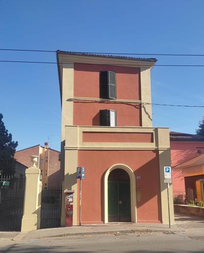 GuestHost - Studio BO16 2 min walk from Porta San Donato!