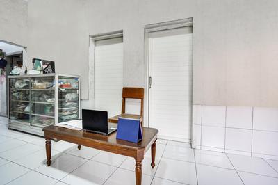 Hotel O Kost 2 Putra Syariah