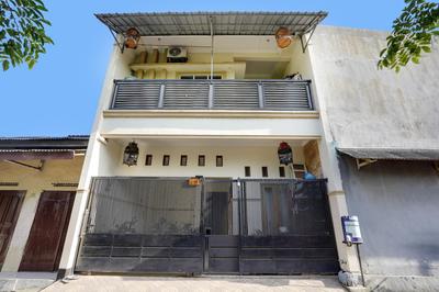 OYO Life 91893 Kost Jeje Syariah