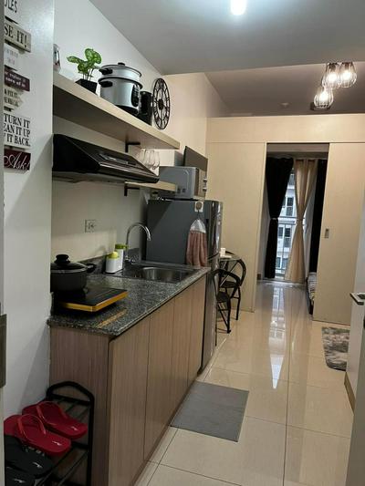 Lovely 1BR Condo @ SM Southmall w/ Netflix & High Speed WIFI