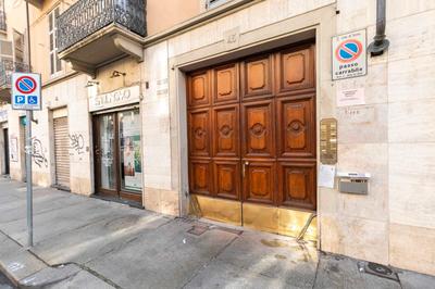 GuestHost - Colourful Flat San Donato