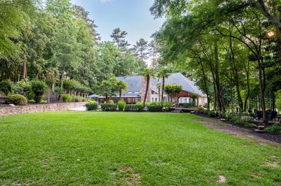 Spacious 4BR Estate with Movie Room & Fire Pit