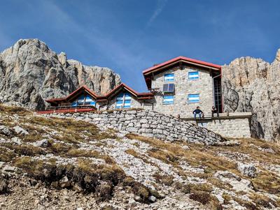 Antica bottega ristrutturata alle pendici del Brenta