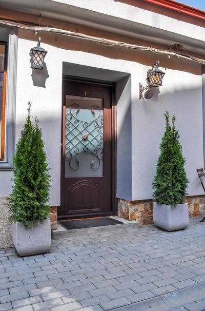 Dallure Boutique - Central, Self Check In