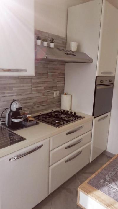 LONATE SUITE