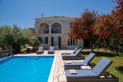 Aloni Villas Sea View