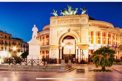 POLITEAMA SUITE IN THE HEART OF THE CITY