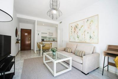Alijar Lux Bormujos con piscina y parking gratis