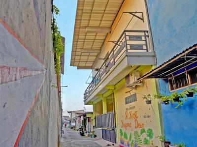 OYO Life 91884 Kost Kusuma Dewi Syariah