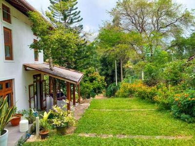 Villa Dinoos- Weligama
