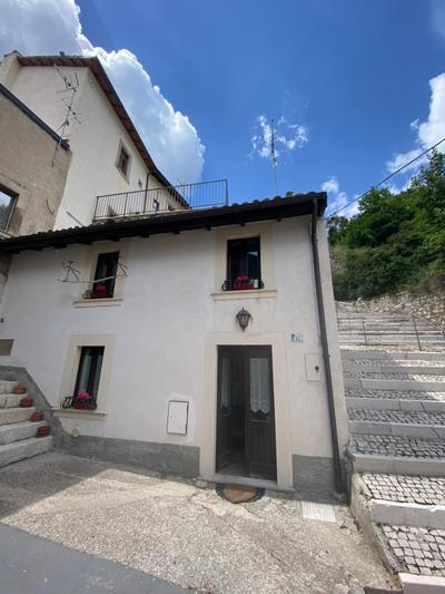 CASETTA DI CHARME