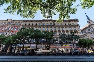 Very stylish and central AC apartment