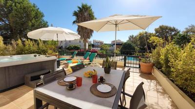 Place in the sun - Free out door Jacuzzi - BY BEDZY