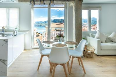 MUNDAKA Centre