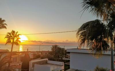 Nuza, Villa con Piscina y Barbacoa