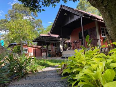 Chomklong Experience