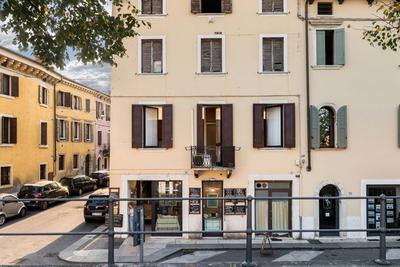 Flats4rent Regaste