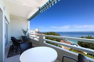 Number 5104 - Contemporary Clifton Apartment