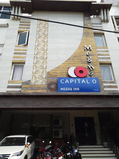 Hotel MEGHA INN