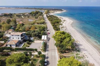 villa on the sea