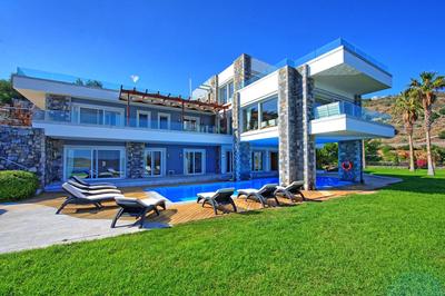 Villa Marina by PosarelliVillas
