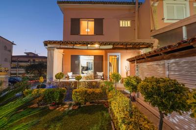 Spirelas House Private Parking 15min from town