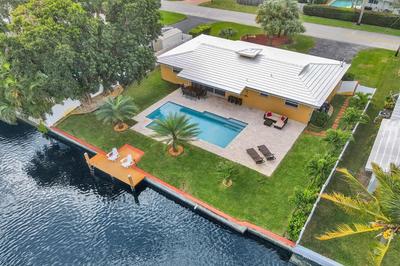 Waterfront Heated Pool(Complimentary), Jacuzzi, Pier, 2mi to Beach