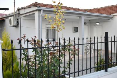 Thalia's House