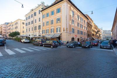 Colosseum Holidays - San Giovanni in Laterano