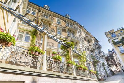 HELIOPARK Bad Hotel Zum Hirsch