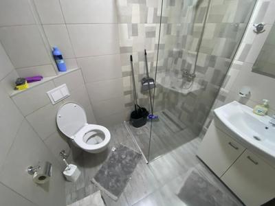 Izdajem stan pod zakup u centru grada