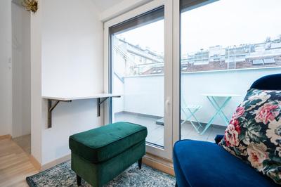 Stilvolle Dachgeschosswohnungen mit Balkon in Innenstadt Nähe