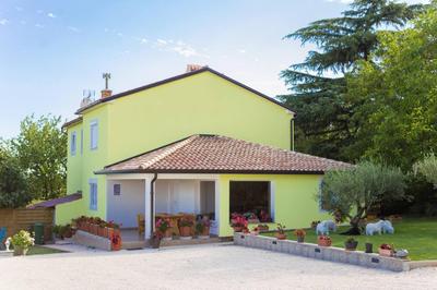Holiday house Stara Vrata with a private pool