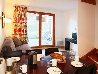 Chalet Mitoyen aux Orres 1800 - Piscine, Sauna, Hammam, 6 Couchages, Draps Inclus - FR-1-322-108