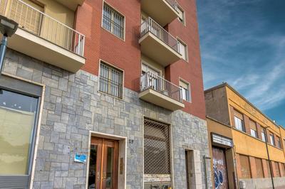 Bramante House - Intero Trilocale vicino alla Metro