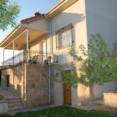 Villa Victoria